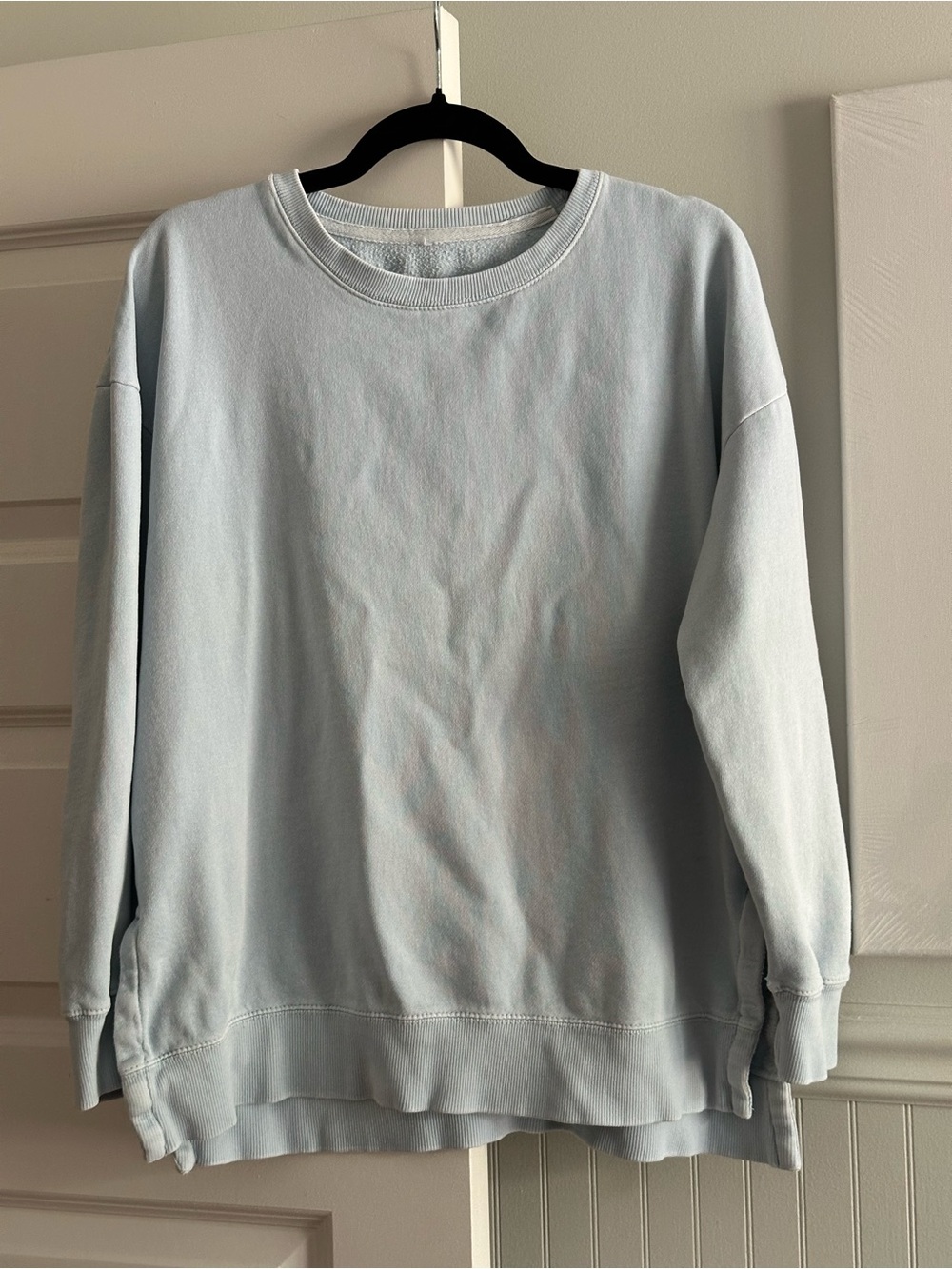 Source Unknown Light Blue Crewneck Sweatshirt